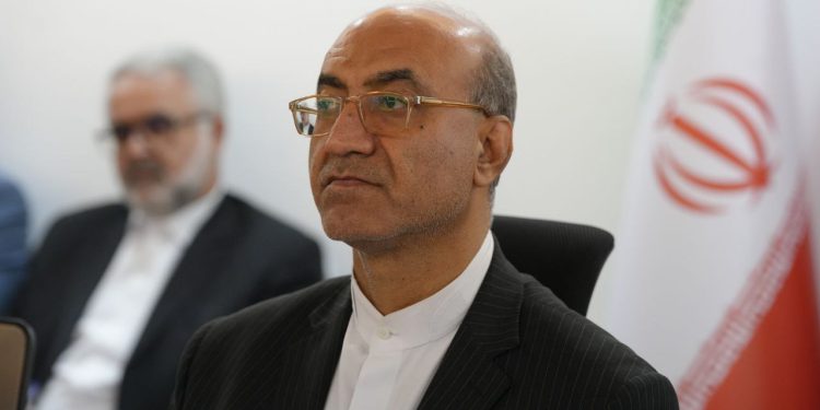 استاندار کرمانشاه:روابط اقتصادی، علمی و فرهنگی کرمانشاه و حلبچه توسعه مییابد/دو مرز شیخ صله و سازان وارد چرخه فعالیت میشوند