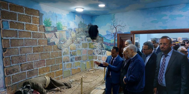 بازدید علی اکبر صالحی از موزه ويژه فاجعه بمباران شیمیایی در حلبچە + تصاویر