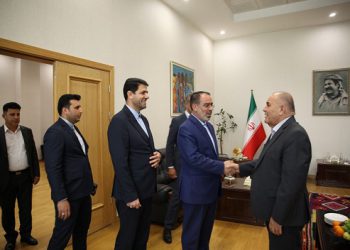 در دیدار با سخنگوی اتحادیە میهنی؛ تاکید سرکنسول ایران بر اهمیت روابط با اقلیم کردستان