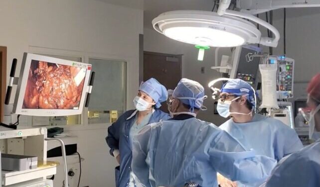 انجام نخستین پیوند مثانه جهان توسط اورولوژیست ایرانی