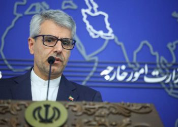 ایران: در مورد آینده گفت‌وگوها با آمریکا منتظر اعلام نظر عمان خواهیم ماند