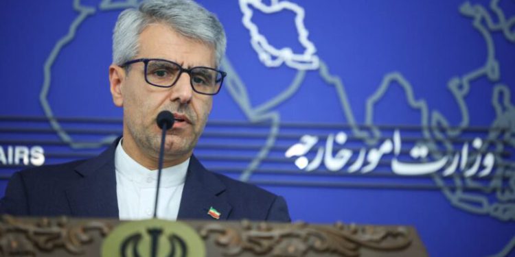 ایران: در مورد آینده گفت‌وگوها با آمریکا منتظر اعلام نظر عمان خواهیم ماند