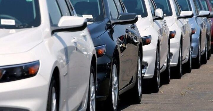 پیگیر طرح تردد استانی خودروهای وارداتی در کرمانشاه هستیم/ طرح تردد خودروهای وارداتی در آینده نزدیک در کرمانشاه اجرا میشود