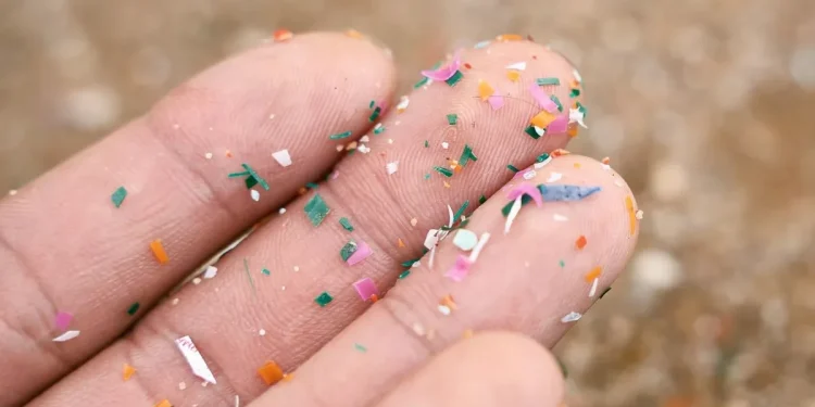 میکروپلاستیکها میتوانند باعث انسداد شریانها شوند