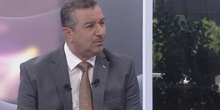 نشست دو ساعتە رئیس جمهور ایران با استانداران اقلیم کردستان بە زبان کردی بودە است