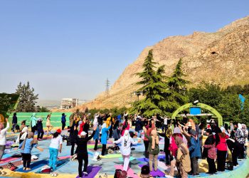 پارک کوهستان کرمانشاه مزین به حضور پیلاتس کاران استان شد