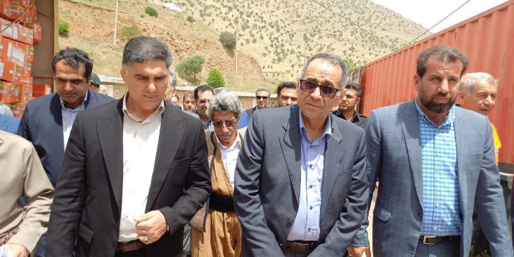 اجرایی شدن قانون ساماندهی تجارت مرزی در بازدید معاون وزیر از پایانه شوشمی