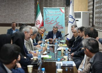 تأکید بر تکمیل طرح‌های نیمه‌تمام و ارتقای زیرساخت‌های درمانی در استان کرمانشاه