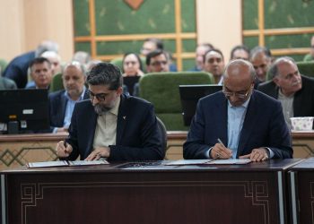 شتاب توسعه در غرب کشور؛ افتتاح طرح‌های بزرگ انرژی، صنعت و کشاورزی در کرمانشاه با دستور رییس جمهور