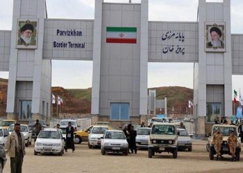 نقش کلیدی  پرویزخان و خسروی در تردد مسافر بین ایران و عراق/افزایش ۱۰۰ درصدی تردد مسافران از پایانه‌های مرزی کرمانشاه