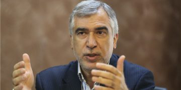 گرنگی پەرەپێدانی پەیوەندییە ئابوری و بازرگانییەکانی ئێران و وڵاتانی دراوسێ