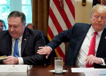 ئێران ترەمپ و 9 بەرپرسی حکومەتەکەیی خستە ڕیزی سزاکانەوە