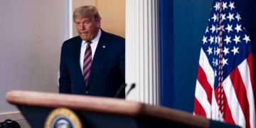 سائیرۆن: ترەمپ بێتە عێراق دەستبەسەر دەکرێت