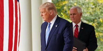 مایک پێنس: کۆتایی ئێمە هاتووە و بە ئاشتیانە دەڕۆین