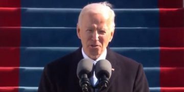 جۆبایدن: ئەمریکا کێشە و گرفتی زۆرە