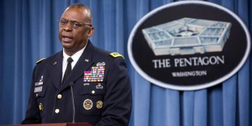 لۆید ئۆستن بە فەرمی بووە وەزیری بەرگری ئەمریکا