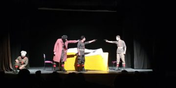 ” ئاژاکس” نوێنەرایەتی کوردستان لە فێستیڤاڵی شانۆی فەجر دەکات