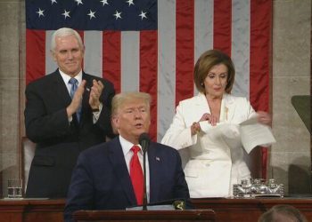 کۆنگرێسی ئەمریکا بڕیاری دوورخستنەوەی ترەمپی دەرکرد