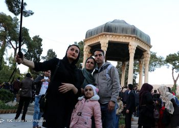 شیراز ناوەندێکی گرنگی گەشتیاری ئێران