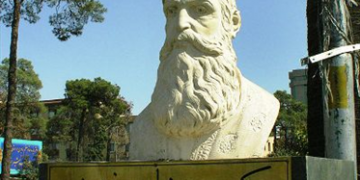 چیرۆکی گۆڕەکەی کەریم خانی زەند