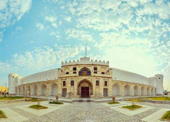 قەڵای برازجان لە ئێران