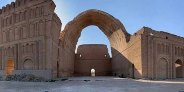 ئێران: ئامادەین تاقی کەسرا نۆژەن بکەینەوە