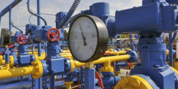 عێراق بەنیازە لە سێ وڵاتەوە گاز هاوردە بکات