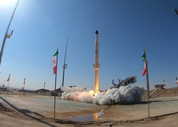 ئێران مانگێکی دەستکردی ڕەوانەی بۆشایی ئاسمان کرد