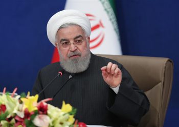 ڕۆحانی: ئەمریکییەکان قسەیان گۆڕاوە بەڵام بە کردەوە لە هەمان سەردەمی دوناڵد ترەمپدان