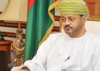 عۆمان داوا لە ئەمریکا دەکات بۆ ڕێکەوتنی ناوەکی ئێران بگەڕێتەوە