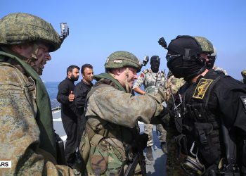 مانۆڕە دەریاییە هاوبەشەکەی ئێران و ڕووسیا