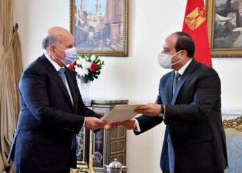 وەزیری دەرەوەی عێراق پەیامێکی بەرهەم ساڵحی گەیاندە سەرۆک کۆماری میسر