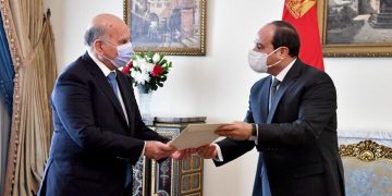 وەزیری دەرەوەی عێراق پەیامێکی بەرهەم ساڵحی گەیاندە سەرۆک کۆماری میسر