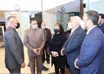 وەزیری گەشتیاری ڤەنزولیا: ئێران بە ماڵی خۆمان دەزانین