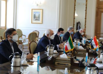 زەریف: ڕووداوەکانی ئەم دواییەی عێراق گوماناویین / فۆئاد حوسێن: دڵنیایی دەدەین کاریگەرییان نابێت