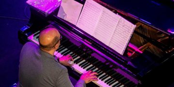 هەموو کۆنسێرتەکان لە ئێران بە ئۆنڵاین دەکرێن