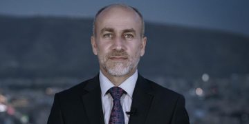 دانوستانەکانی هەرێم و بەغدا سیاسین و پەیوەندیی بە لێژنەی داراییەوە نییە