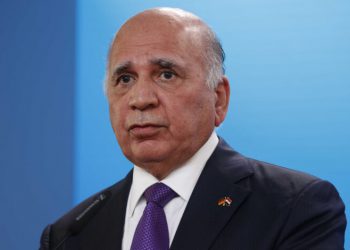 فۆئاد حوسێن سبەی سەردانی تاران دەکات