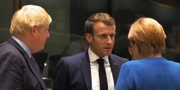 ڕۆیتەرز: یەکێتی ئەورووپا لە بەرامبەر ئێران پاشەکشەی کرد