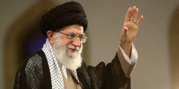 ڕێبەری مەزنی شۆڕشی ئیسلامی ئێران بۆ ڕۆژی پاسدار پەیامێکیان بڵاو کردەوە