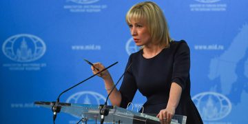 ڕووسیا بۆ ئەمریکا: لە جێی سزادانی وڵاتان بەڵێنەکانت جێبەجێ بکە