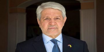 وەزیری ناوخۆی پێشووتری عێراق: پیلانێکی گەورەتر لە کەوتنی موسڵ بەڕێوەیە