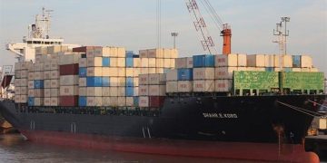 هێرشی تیرۆریستی کرایە سەر کەشتییەکی بازرگانی ئێران