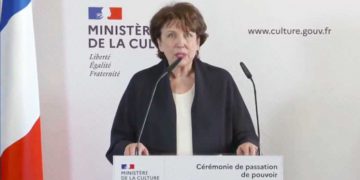 وەزیری ڕۆشنبیری فەرەنسا تووشی کۆرۆنا بوو