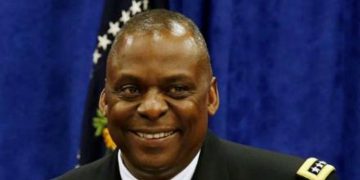 وەزیری بەرگری ئەمریکا گەیشتە ئەفغانستان