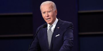 بایدن: ڕێکەوتنەکەی ئێران و چین نیگەرانی کردووین