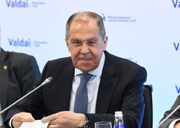 لاوڕۆڤ ڕایگەیاند: نوێنەرانی حکومەتی دیمەشق و نەیارانی سوریا ڕاستەوخۆ دانوستان دەکەن