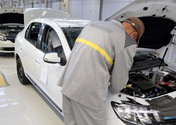 ئێران و سوریا ڕێکەوتنێکیان بۆ وەبەرهێنانی ئۆتۆمبێل واژۆ کرد