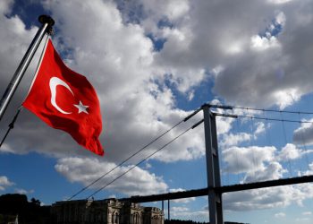 تورکیا: 150 ئەندامی سوپا دەستبەسەر کران