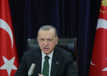 ئەردۆغان: تورکیا هەوڵی کەمکردنەوەی ئاڵۆزییەکانی ناوچەکە دەدات!